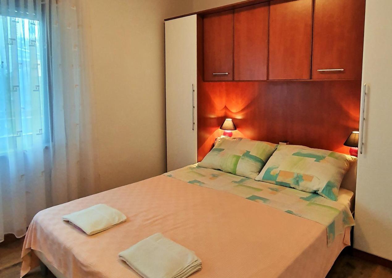 Apartments Grskovic G. Setaliste Šilo Dış mekan fotoğraf