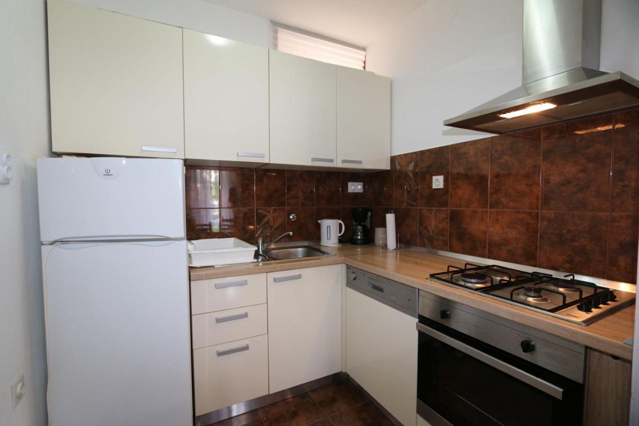 Apartments Grskovic G. Setaliste Šilo Dış mekan fotoğraf